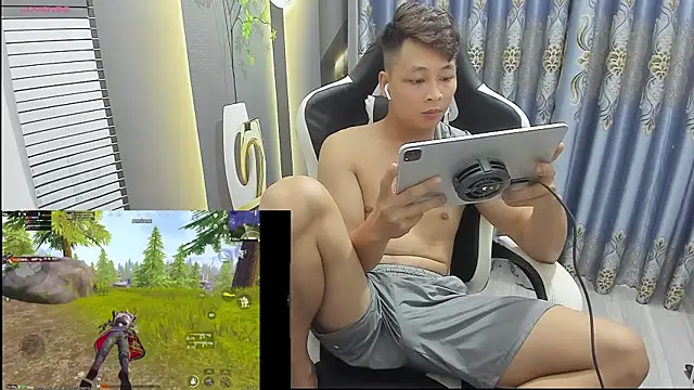 Naughty___asiann Webbikameraesitys