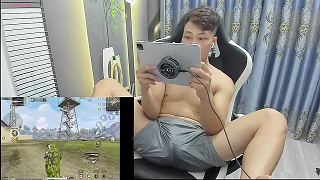 Naughty___asian Show in webcam