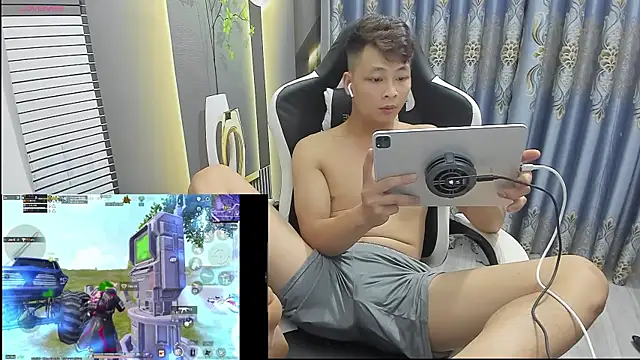 Naughty___asian 网络视讯表演