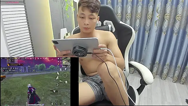 Naughty___asian Show Webcam