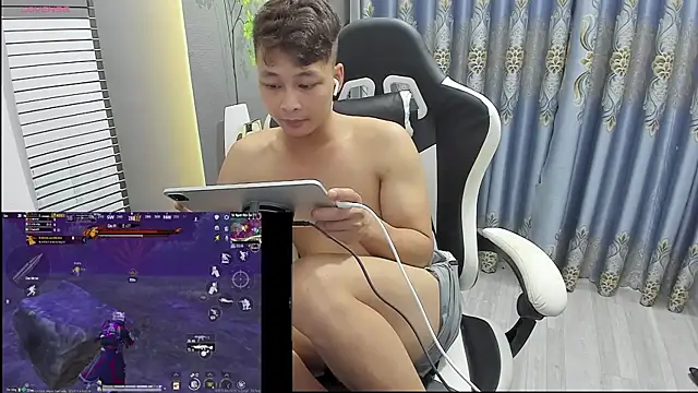Naughty___asian Webcam-Show