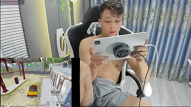 Naughty___asian webcam show