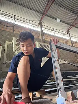 Naughty___asian Show Webcam