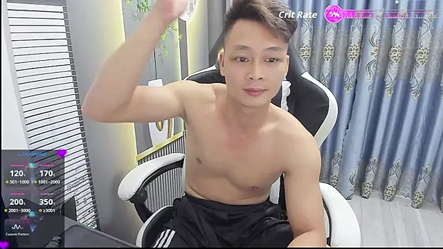 Naughty___asian Pertunjukan Webcam