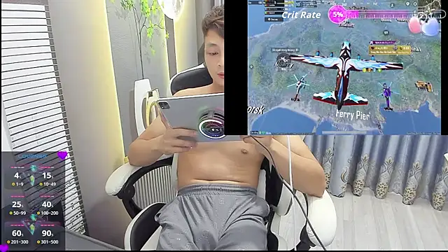 Naughty___asian's Webcam Show