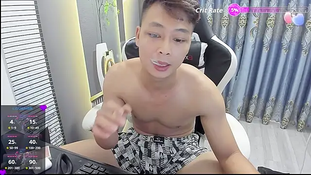 Naughty___asian 网络视讯表演
