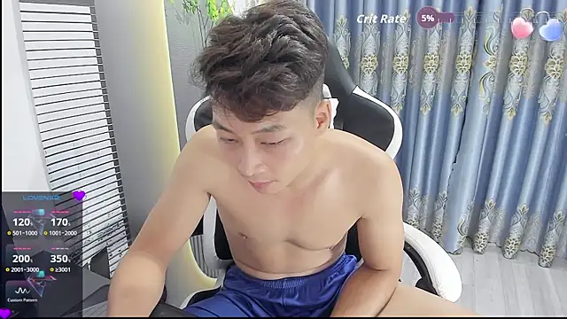 Naughty___asian Pertunjukan Webcam