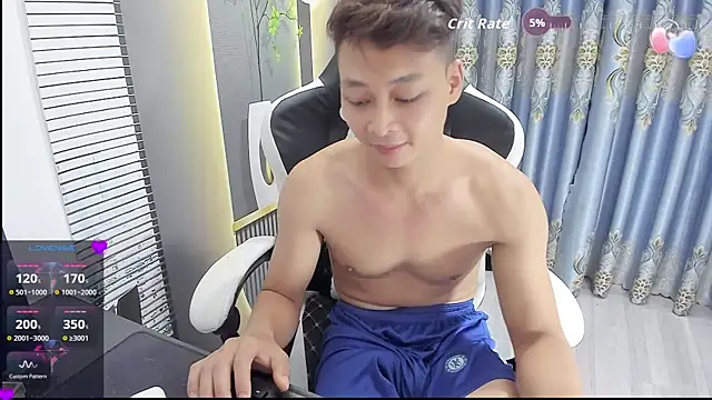 Naughty___asian Show Webcam
