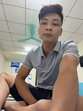 Naughty___asianのウェブカメラショー