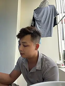 Naughty___asian Pertunjukan Webcam