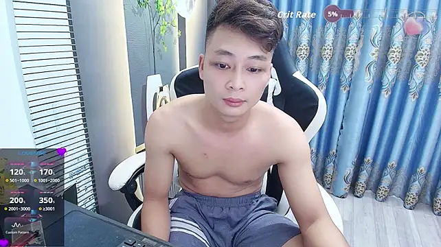 Naughty___asian webcam show