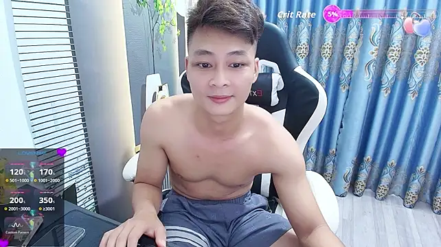 Naughty___asian Show Webcam