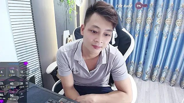 Naughty___asian Show Webcam