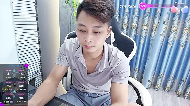 Naughty___asian 在線直播表演