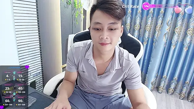 Naughty___asian 网络视讯表演