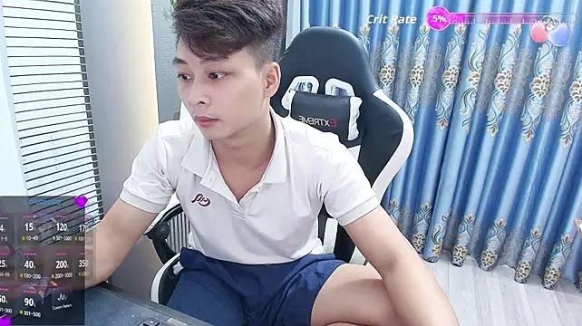 Naughty___asian 网络视讯表演