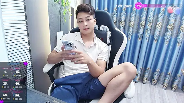 Naughty___asian Pertunjukan Webcam