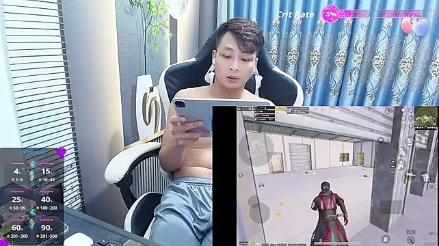 Naughty___asian 在線直播表演