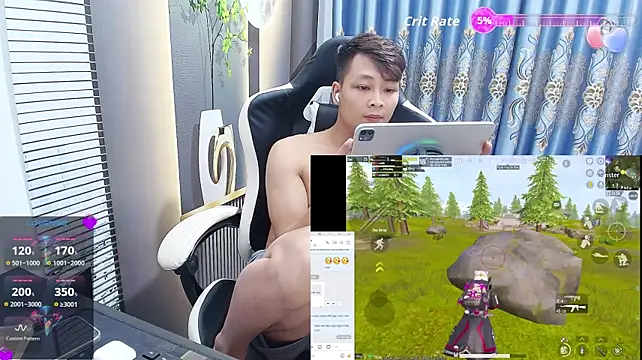 Naughty___asian Show Webcam