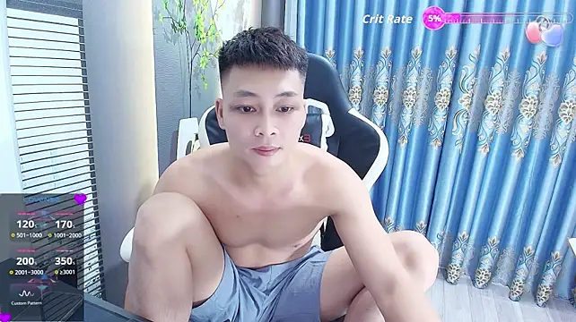 Naughty___asian 网络视讯表演
