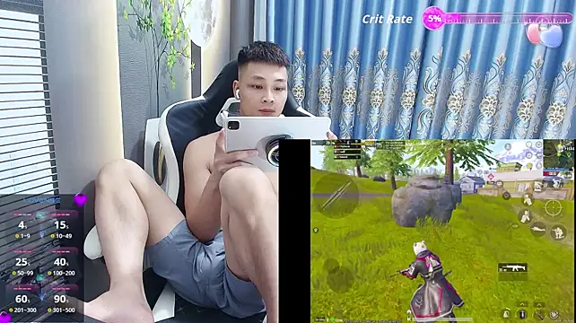 Naughty___asianのウェブカメラショー