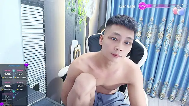 Naughty___asian Adlı Modelin Web Kamerası Şovu