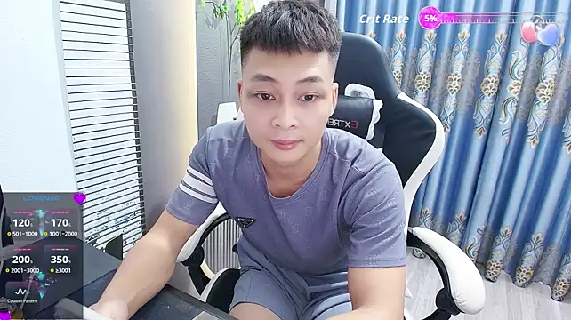 Naughty___asian 网络视讯表演