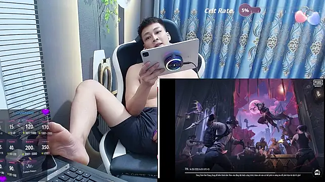 Naughty___asianのウェブカメラショー