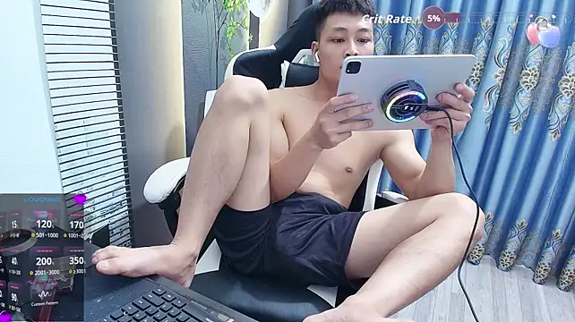 โชว์เว็บแคมของ Naughty___asian