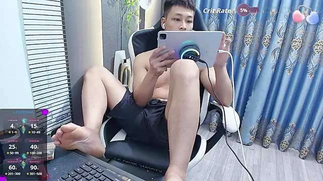 Naughty___asian Show Webcam