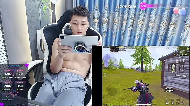 Naughty___asianのウェブカメラショー