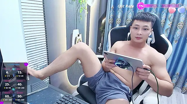 Naughty___asianのウェブカメラショー