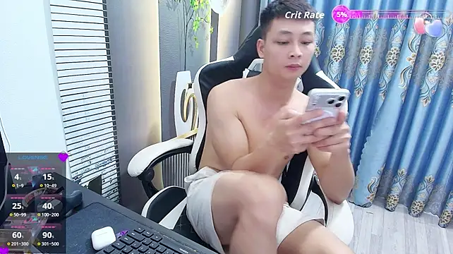 Naughty___asian Show Webcam