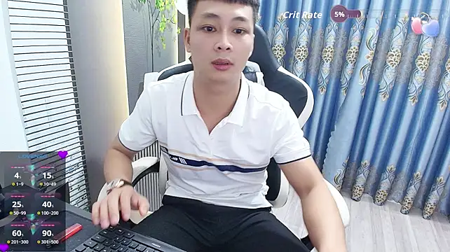 Naughty___asian Pertunjukan Webcam