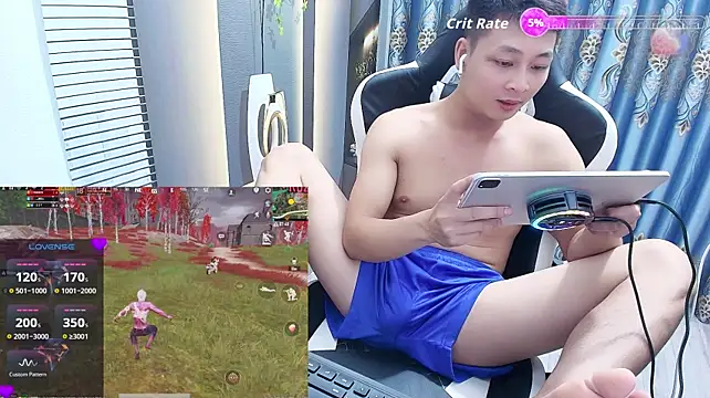 Naughty___asian Show Webcam