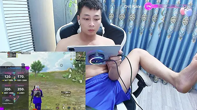 Naughty___asian Pertunjukan Webcam