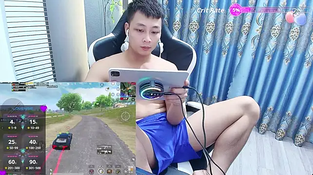 Naughty___asian Show Webcam