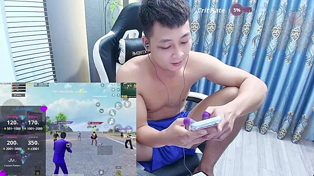Naughty___asian Show Webcam