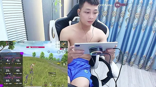 Naughty___asian Show Webcam