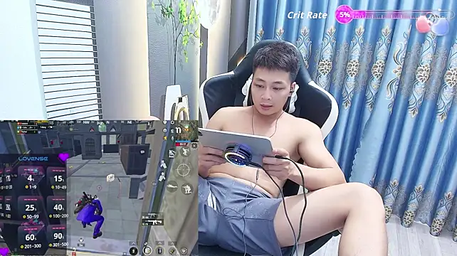 Naughty___asian's Webcam Show