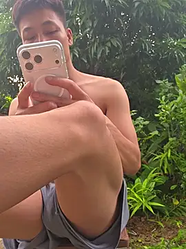 Naughty___asian Show Webcam