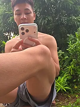 Naughty___asian Show Webcam