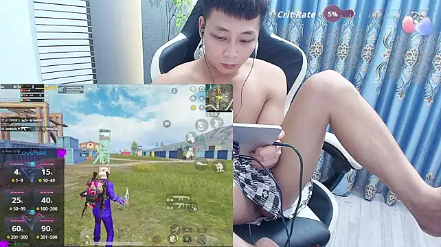 Naughty___asian webkamerás műsora