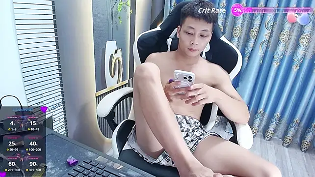Naughty___asian Show Webcam