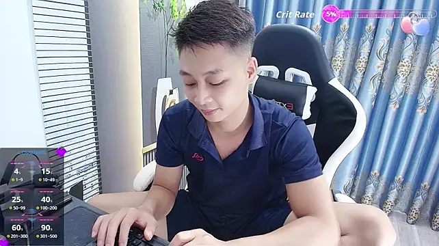 Naughty___asian Show Webcam
