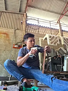 Naughty___asian Show Webcam