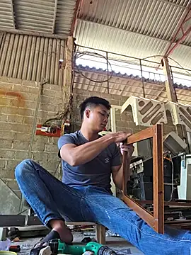 Naughty___asian: διαδικτυακό σόου στην κάμερα