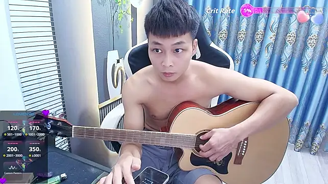 Naughty___asian Show Webcam