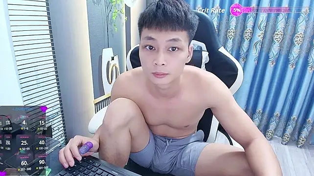 Naughty___asian 在線直播表演