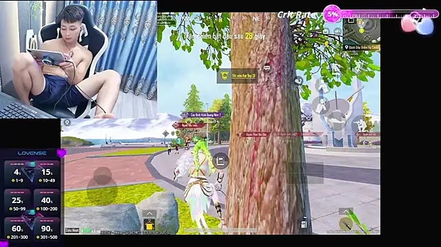 הופעת וובקאם של Naughty___asian